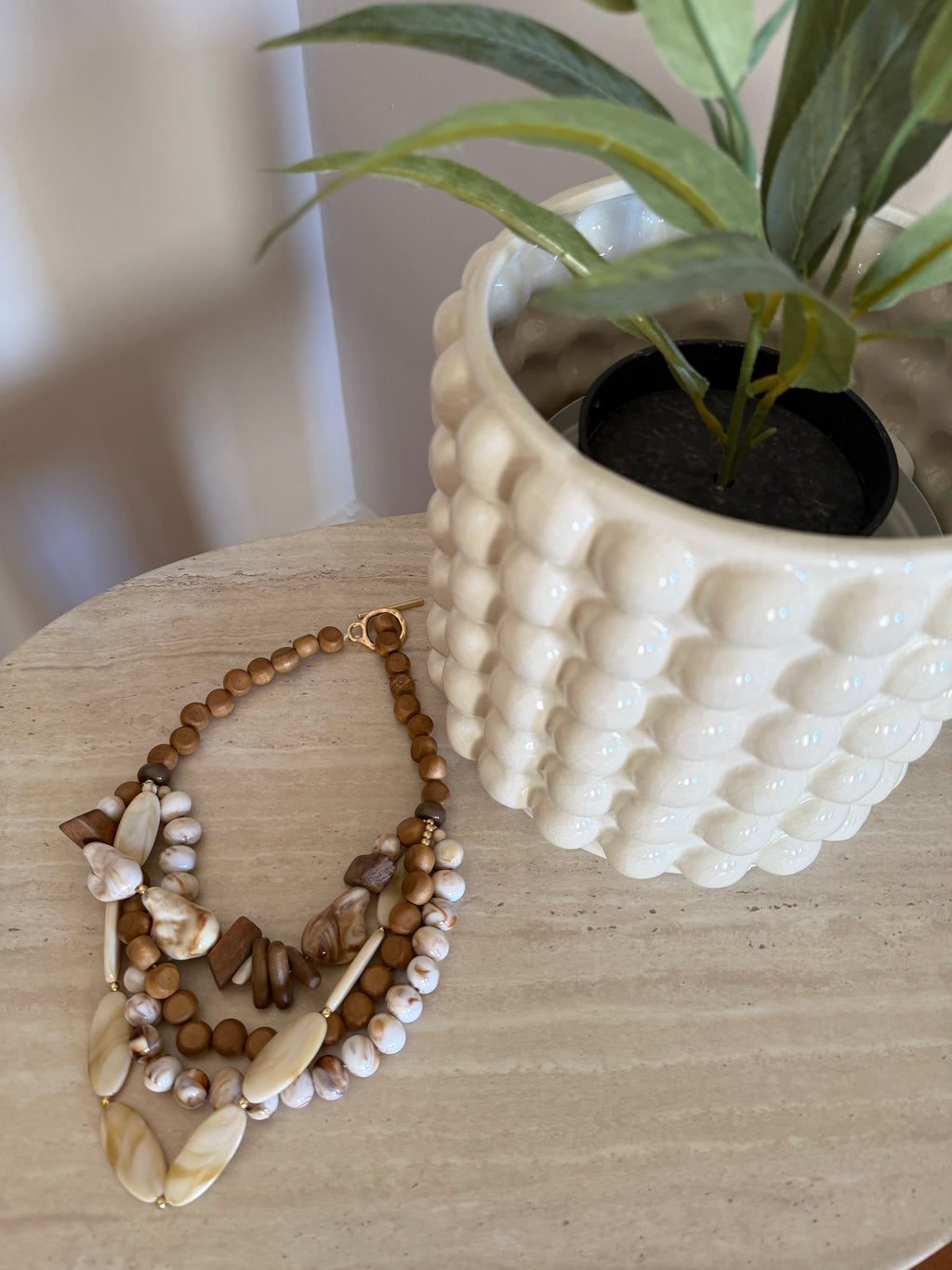 Collana donna multigiro effetto naturale beige e marrone