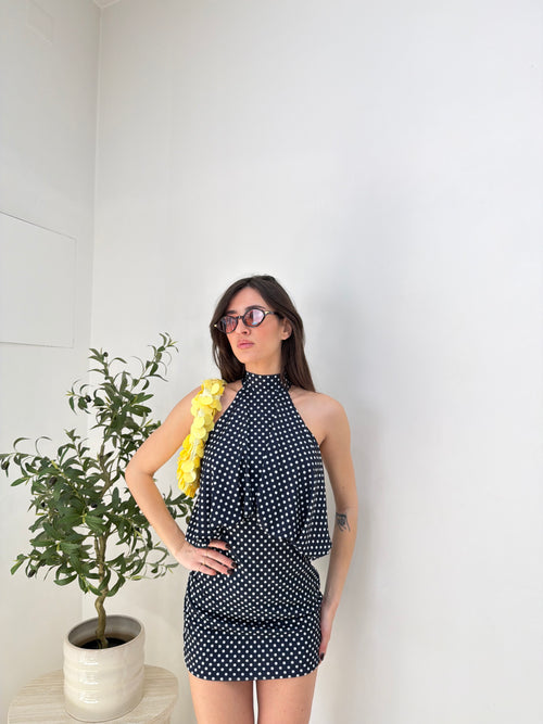 Abito mini a pois con scollo halter