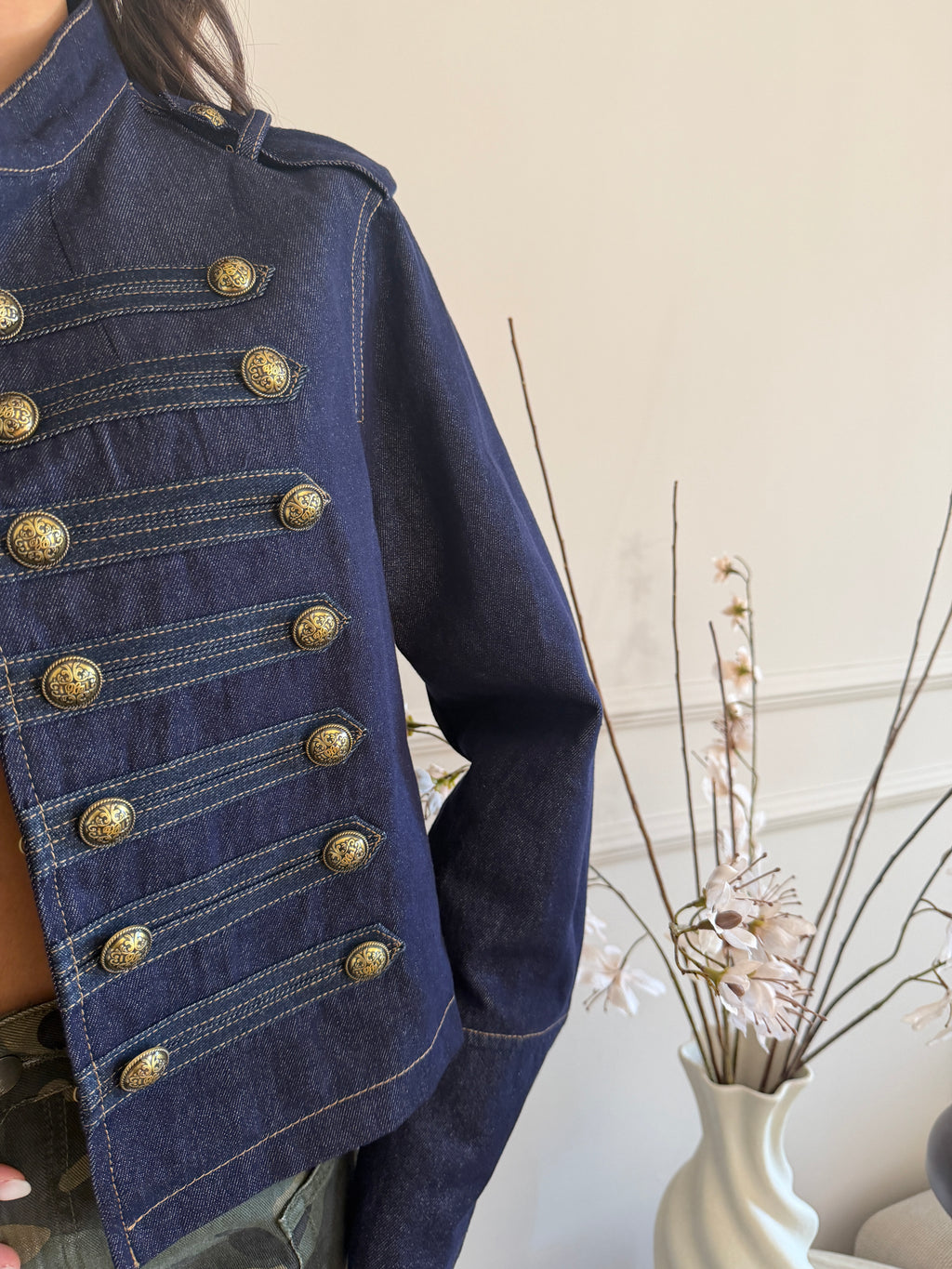 Giacca in Denim  con Bottoni Decorativi