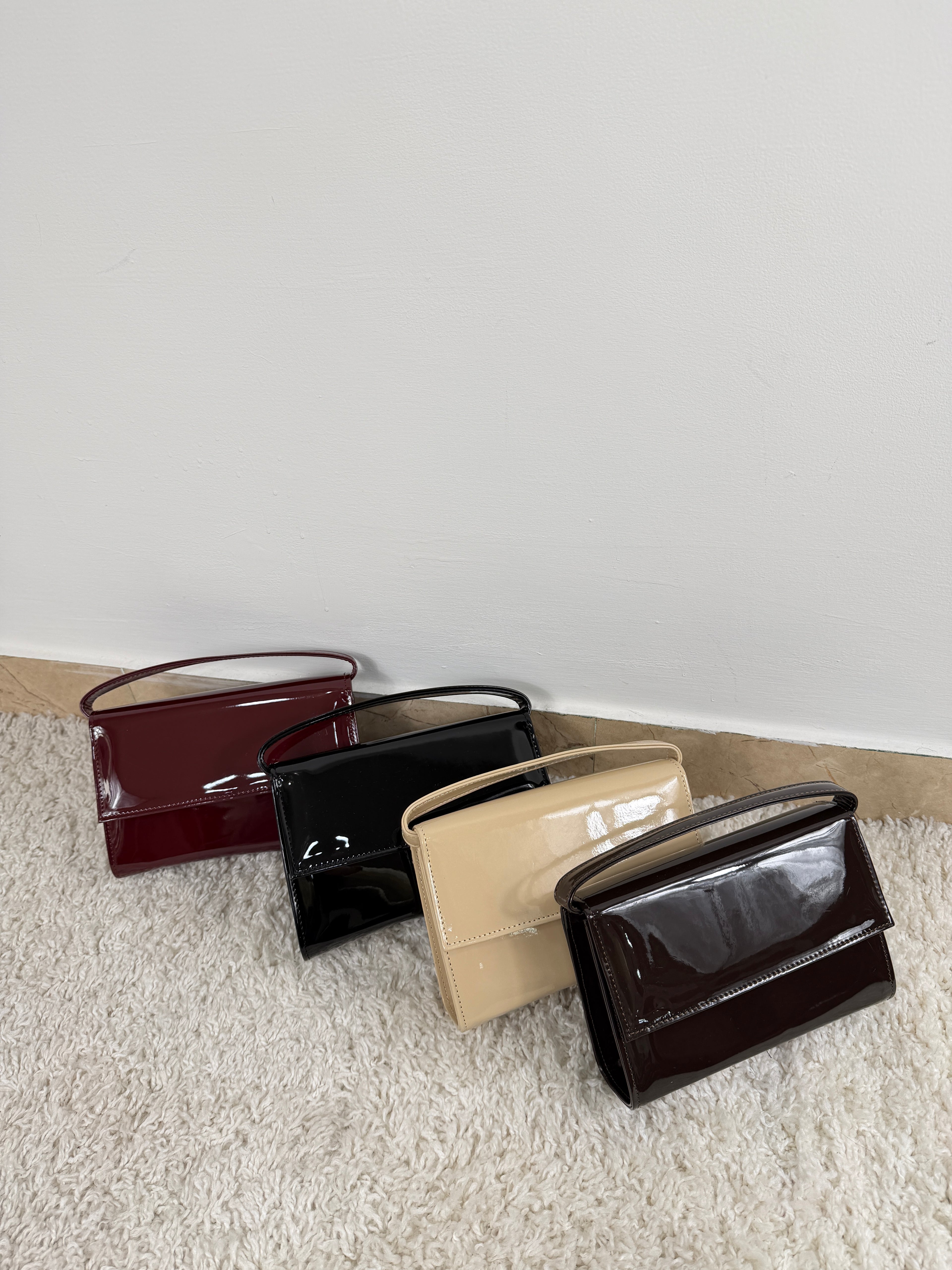 Borsa Glossy Vernice