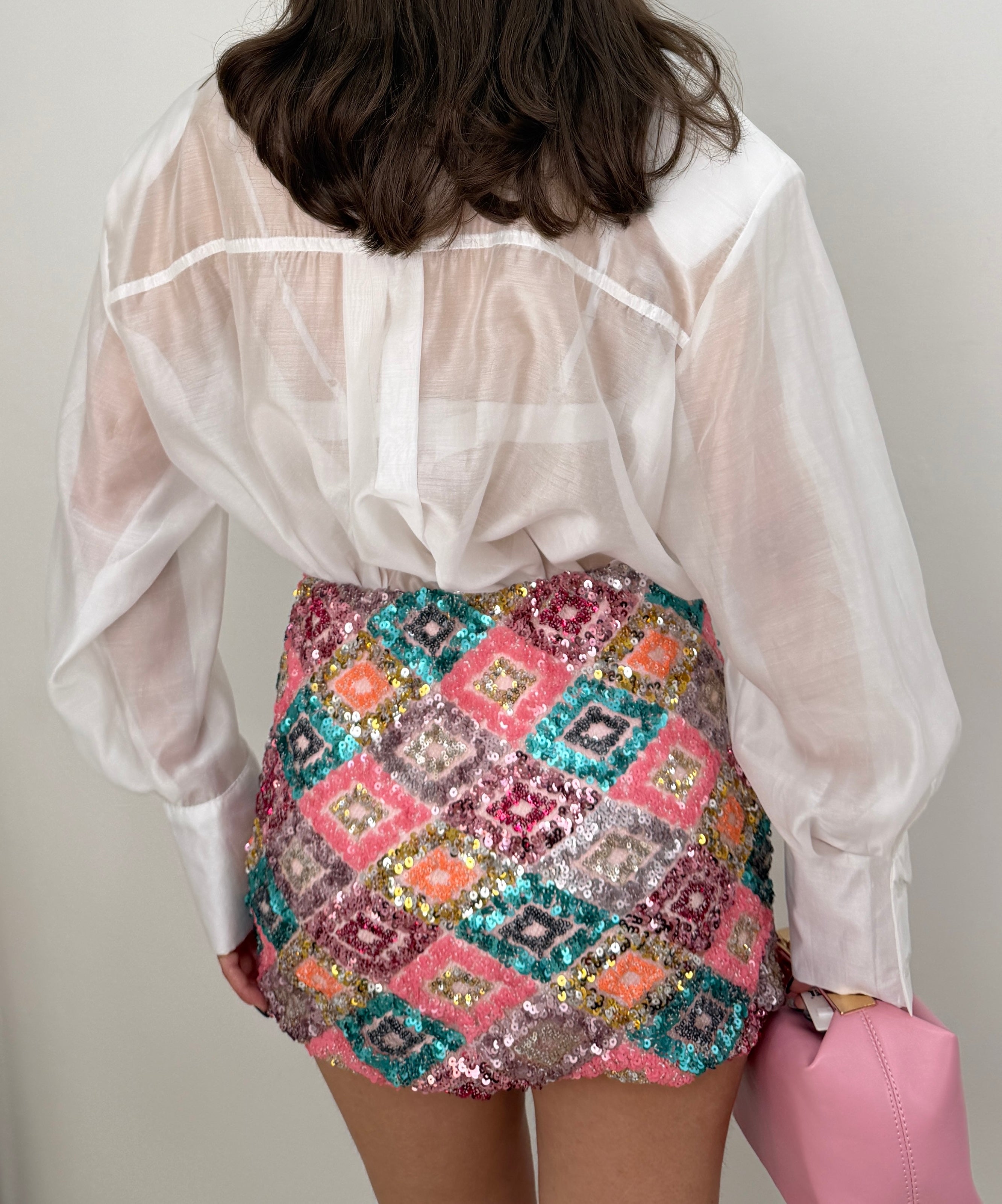 Gonna short paillettes multicolor effetto glam