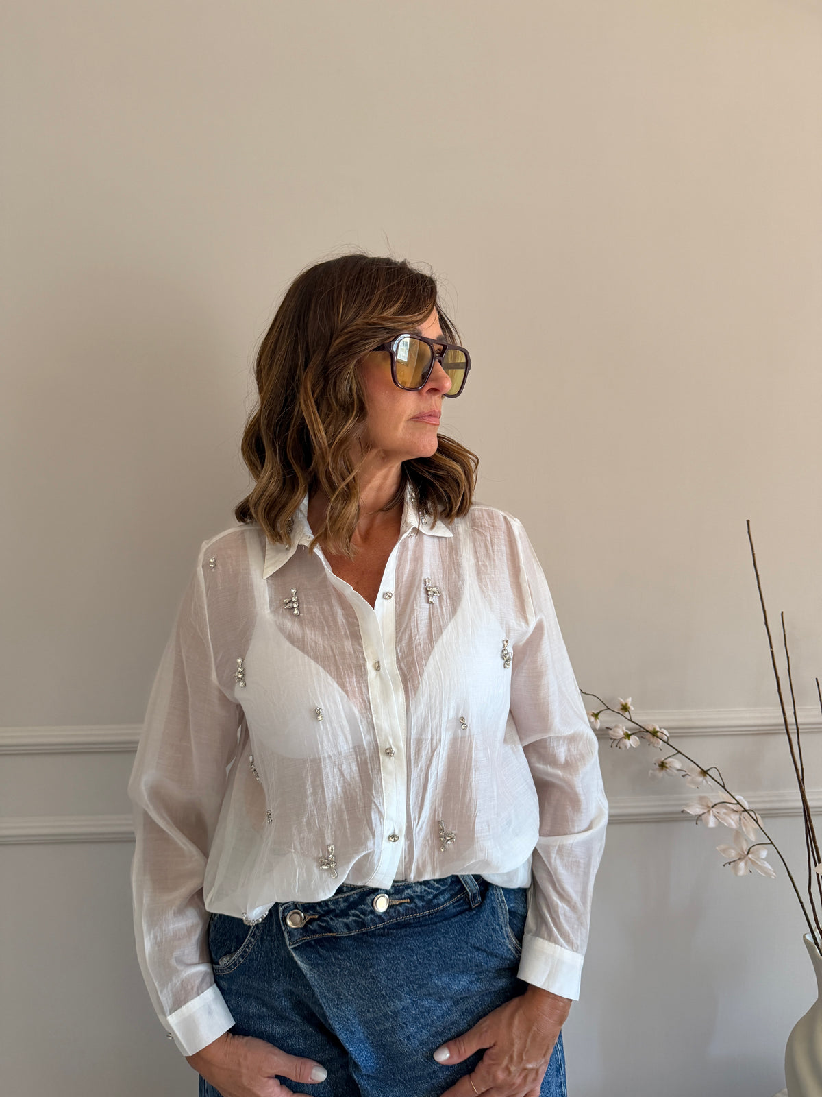 Camicia regular con applicazioni