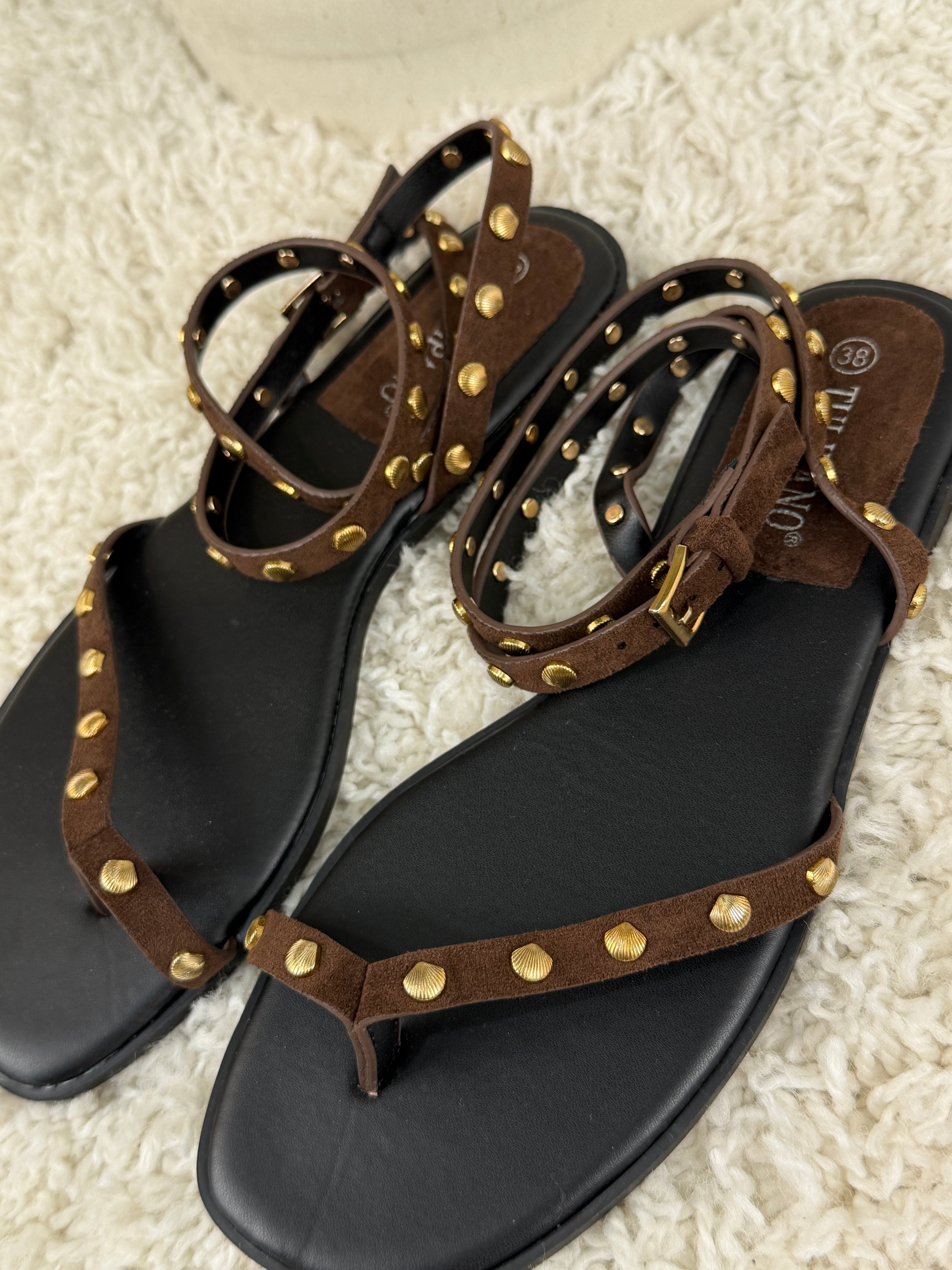 Sandali Flat Borchie Gold