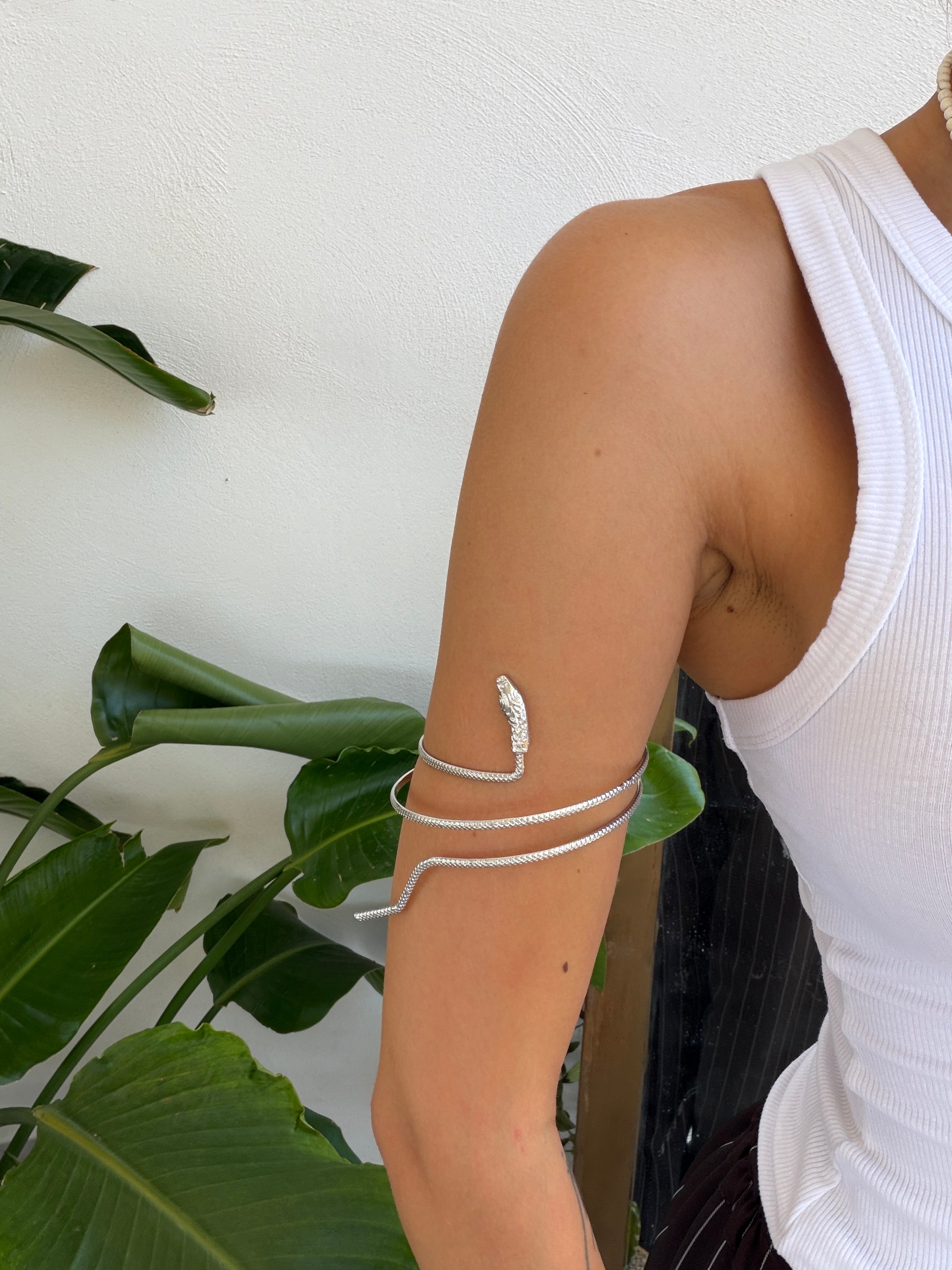 Bracciale arm cuff