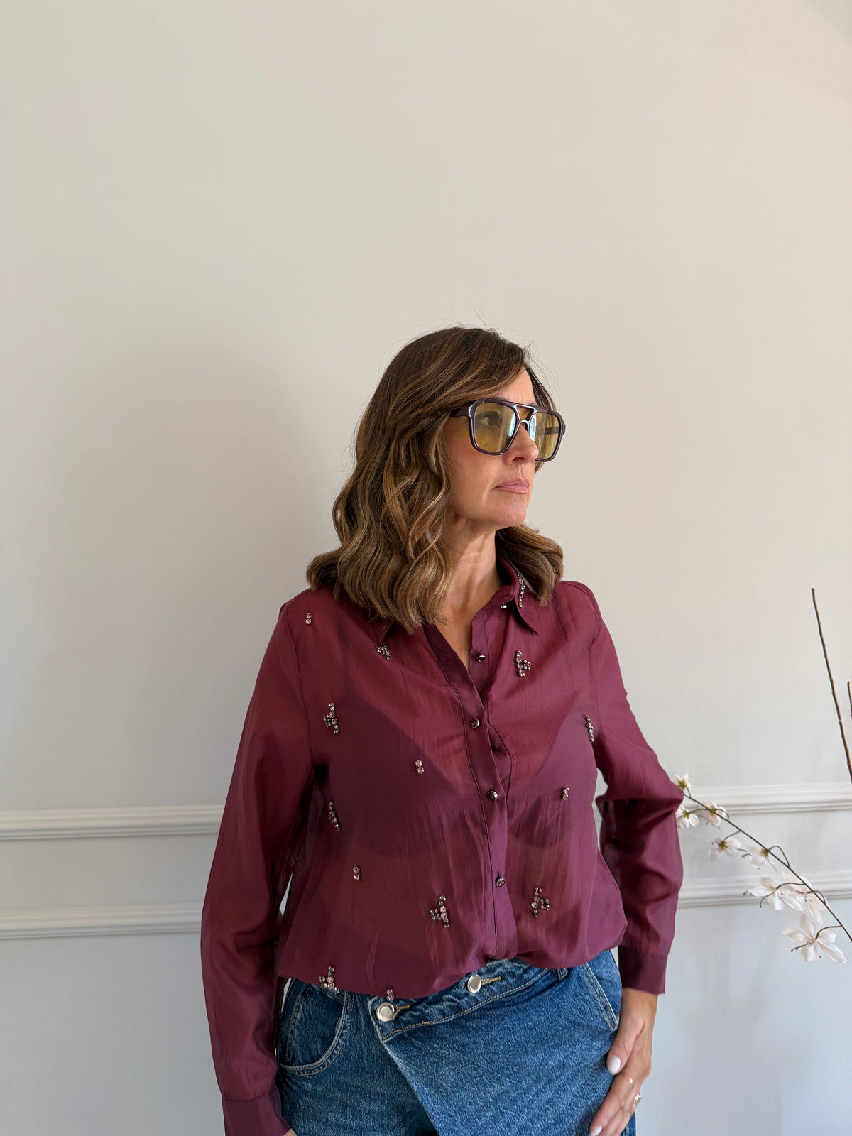 Camicia regular con applicazioni