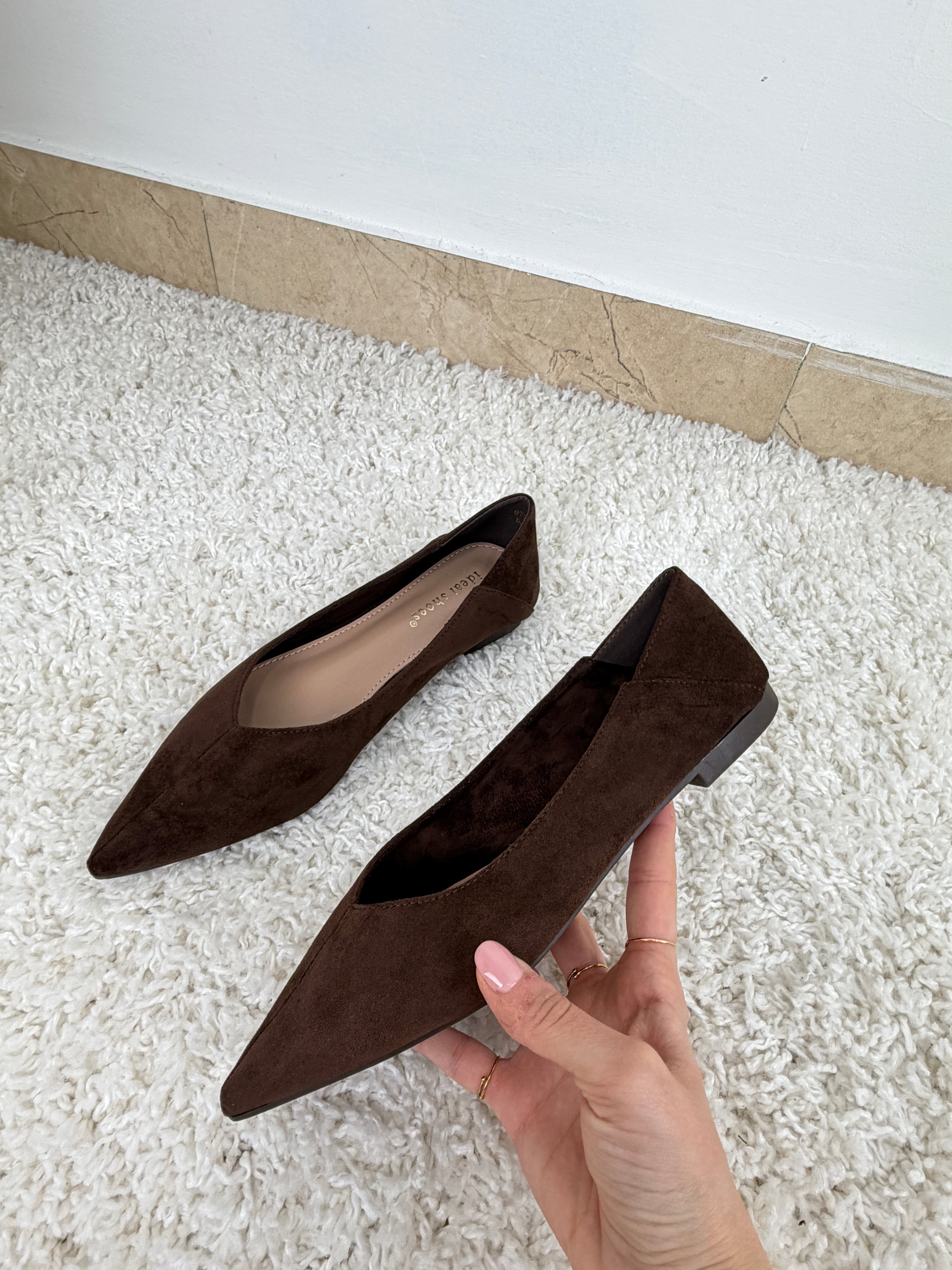 Ballerine a punta scamiciate