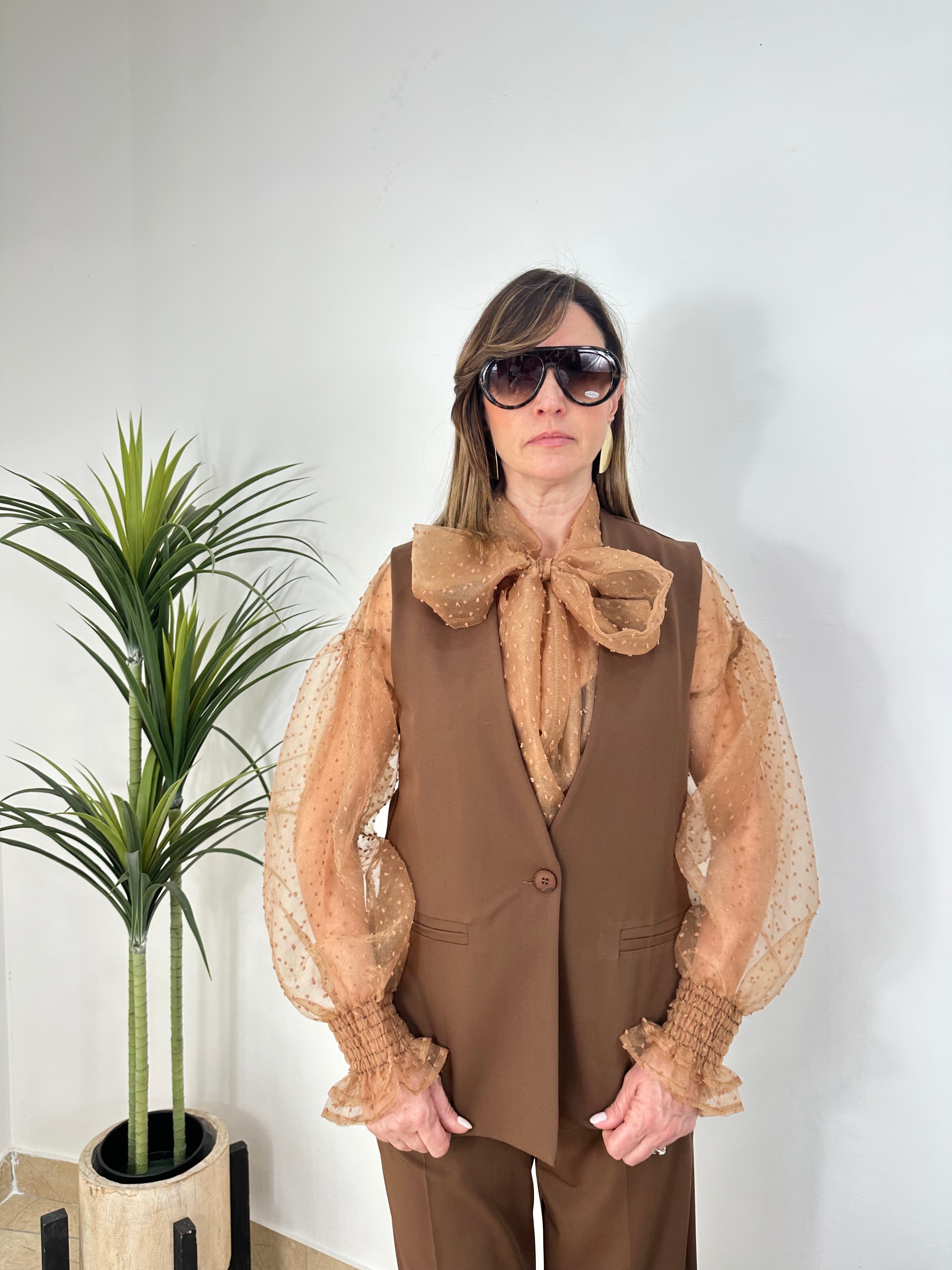 Completo con gilet e pantalone palazzo(made Italy )