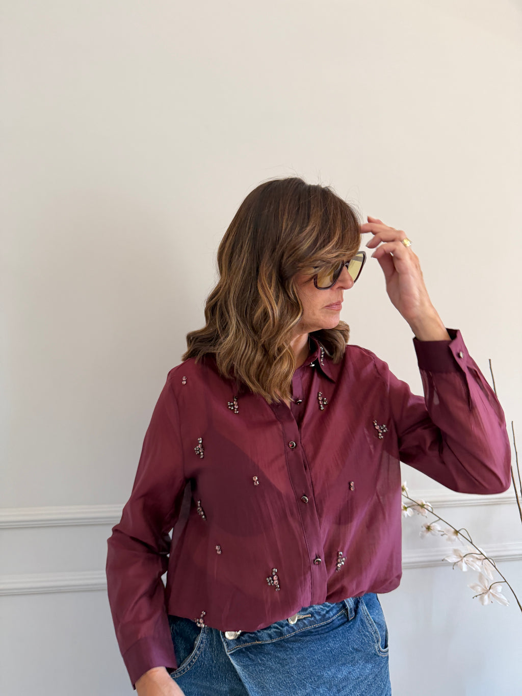 Camicia regular con applicazioni