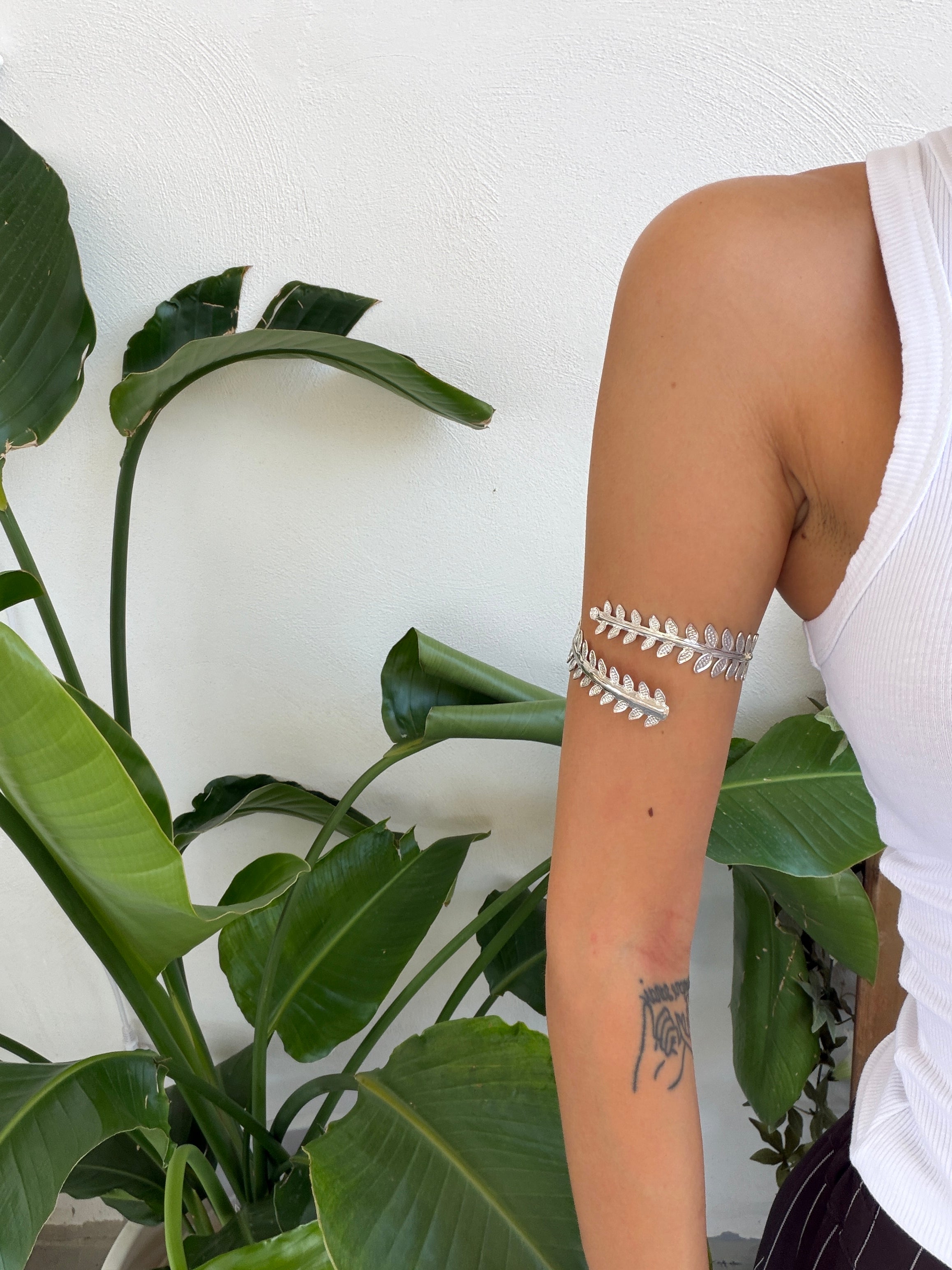 Bracciale arm cuff