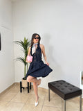 Abito in denim senza maniche con gonna svasata
