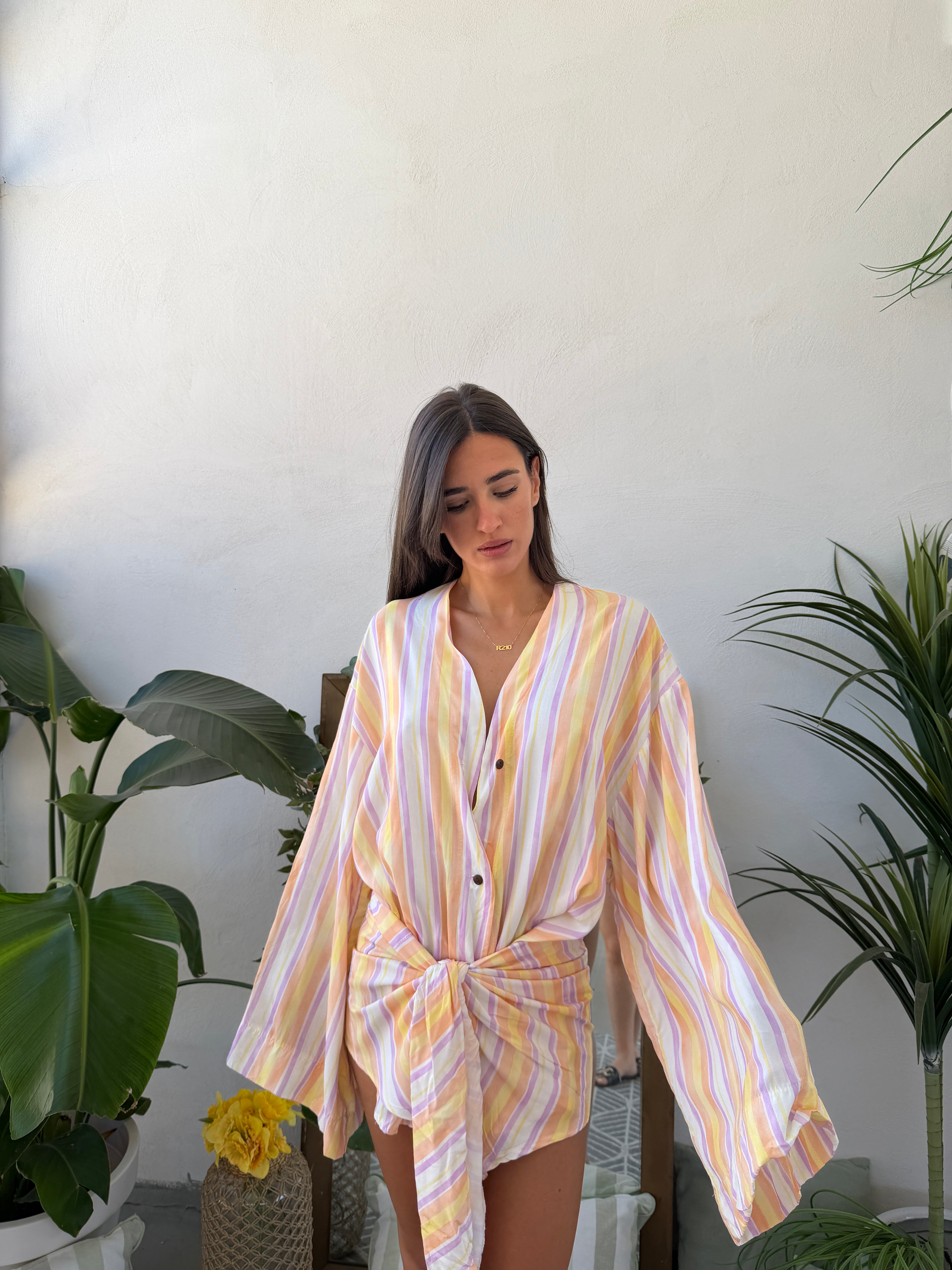 Mini dress  fantasia con maniche maxi e cintura