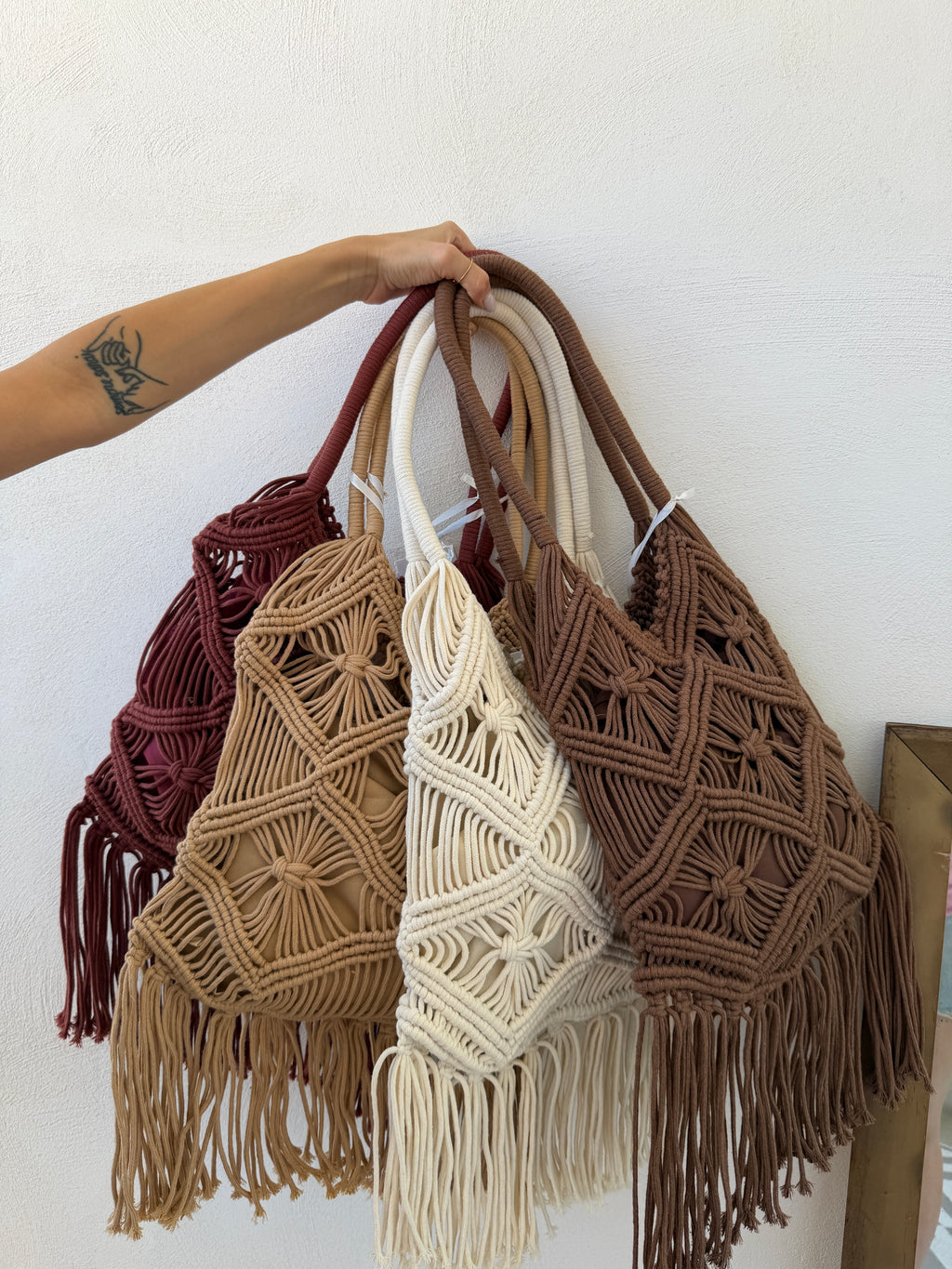 Borsa intrecciata con Frange