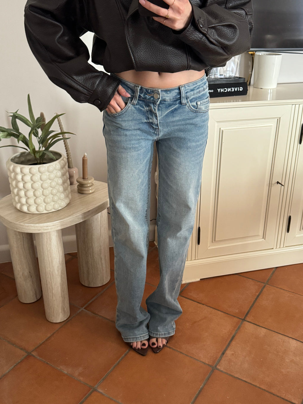 Jeans straight fit a vita bassa – lavaggio chiaro