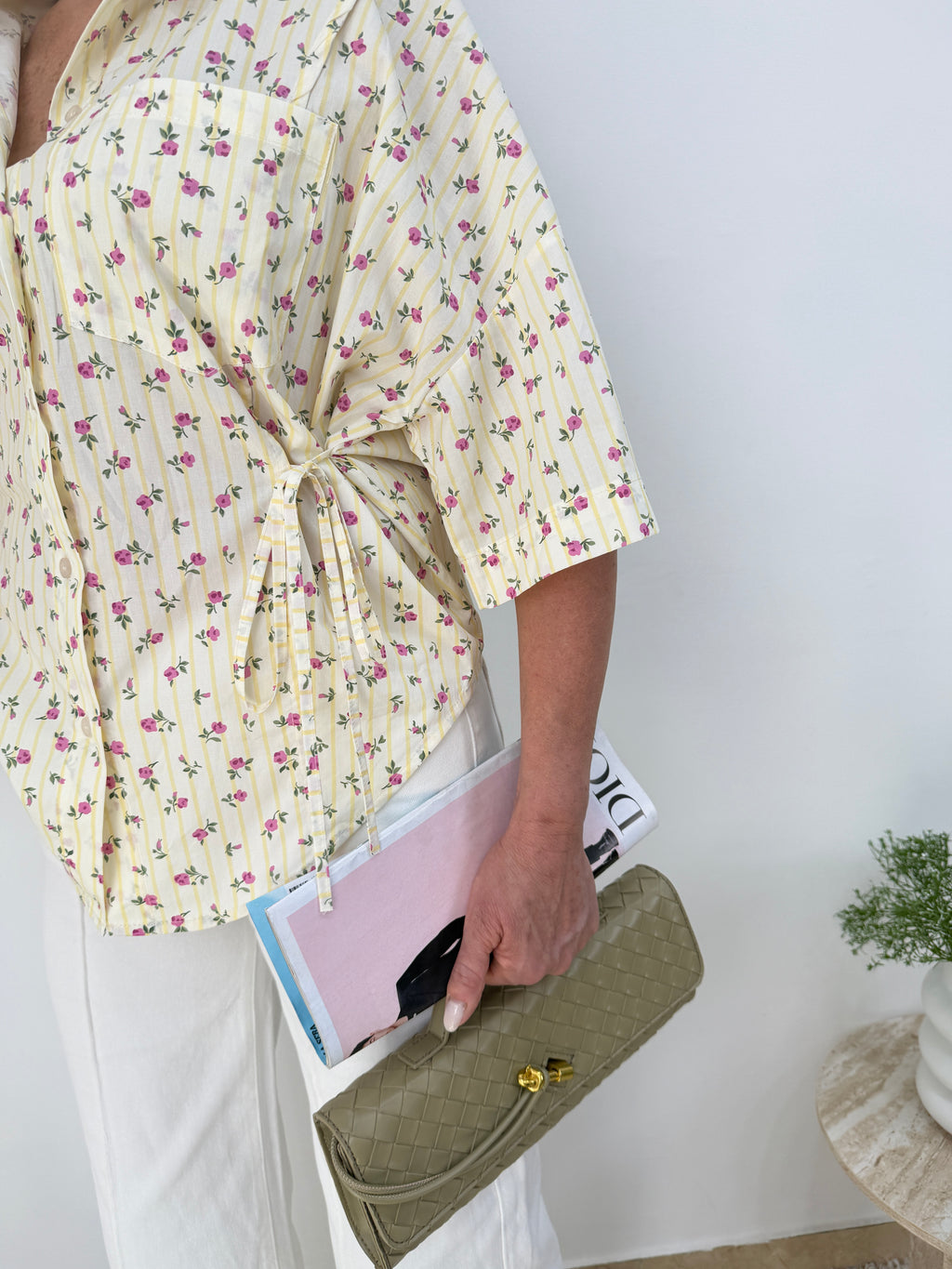 Camicia  floreale maniche mezza lunghezza