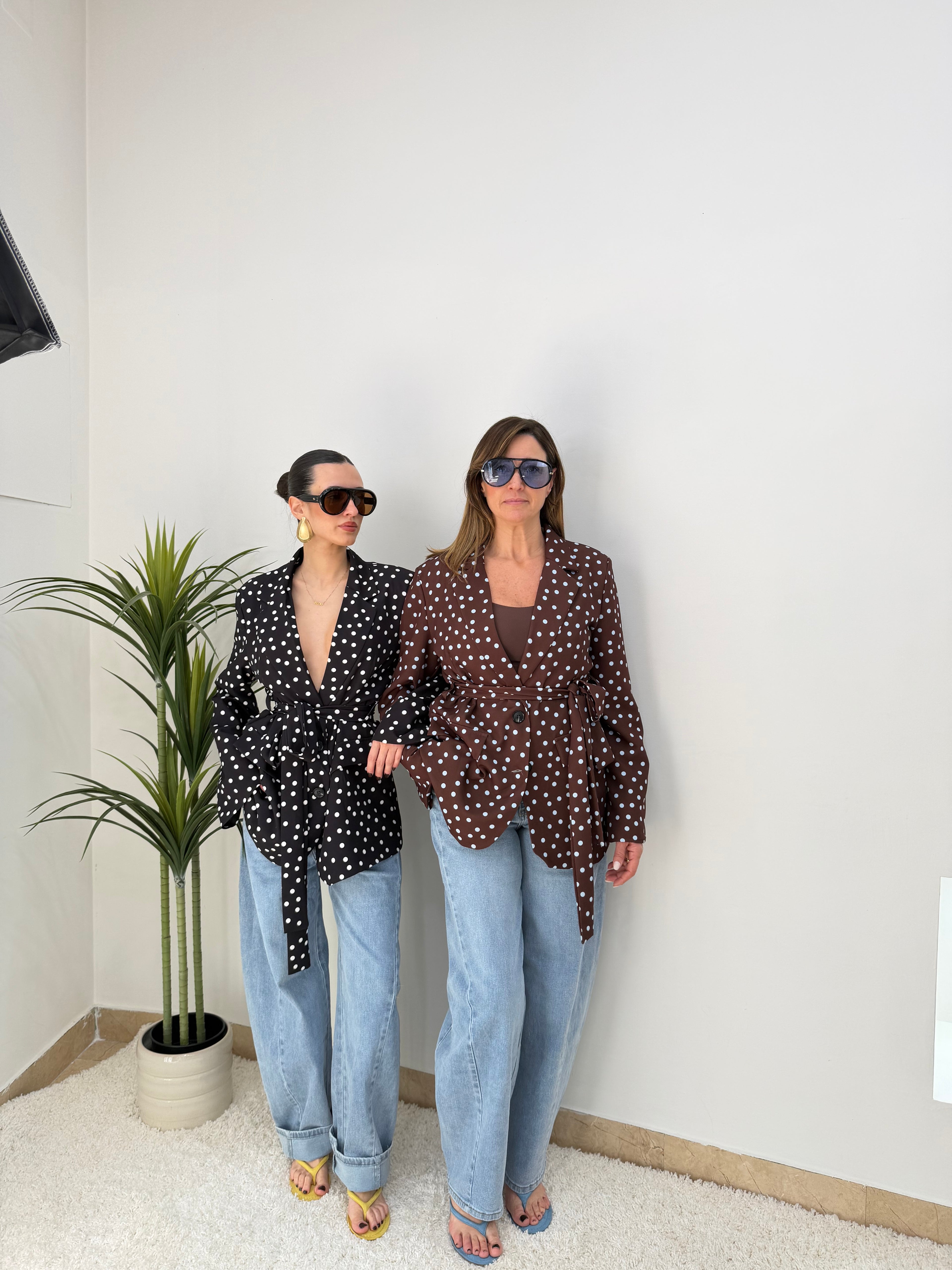 Blazer doppio bottone a pois con cintura