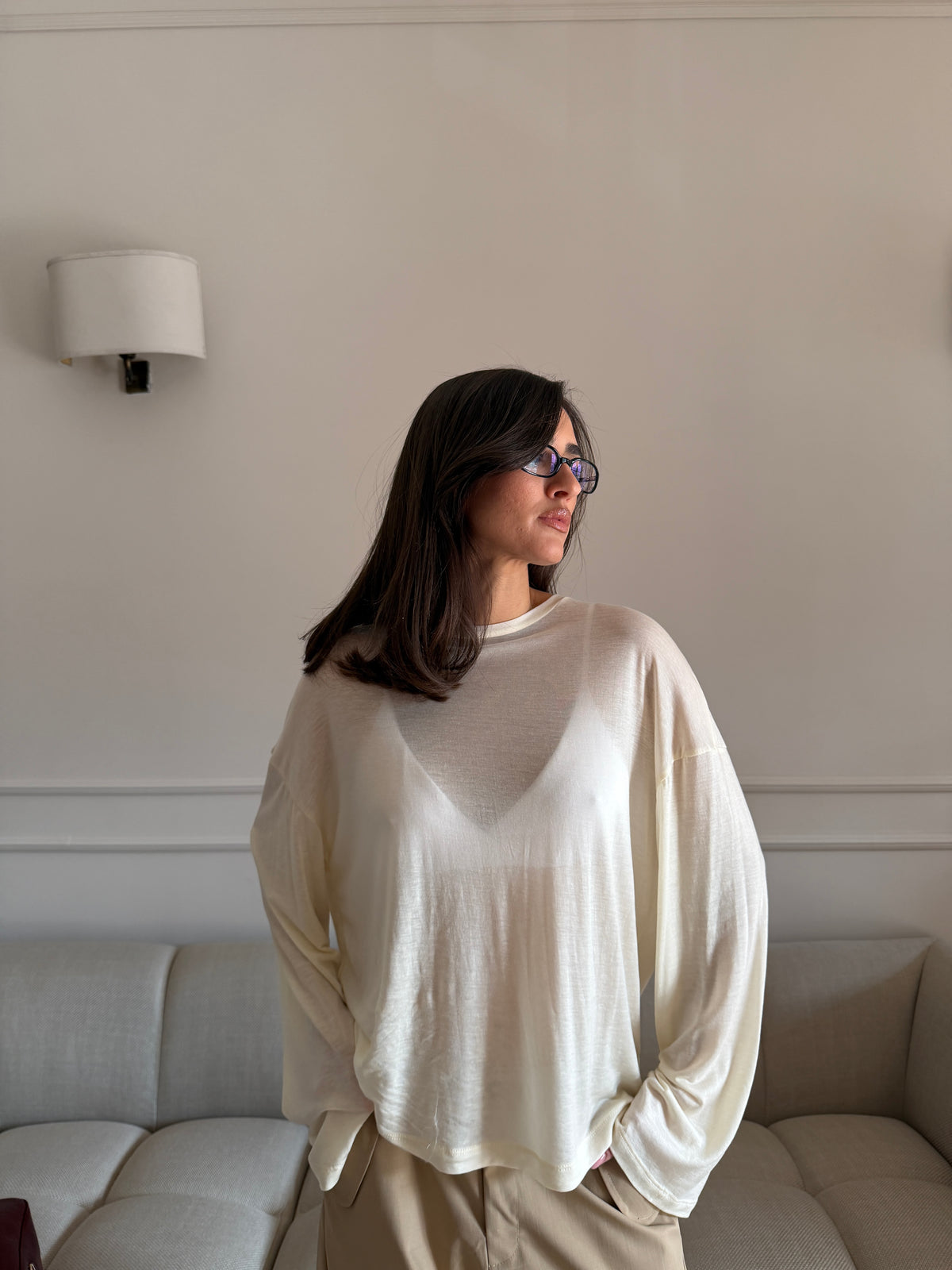 Maglia Oversize Effetto Cashmere con Maniche Svasate