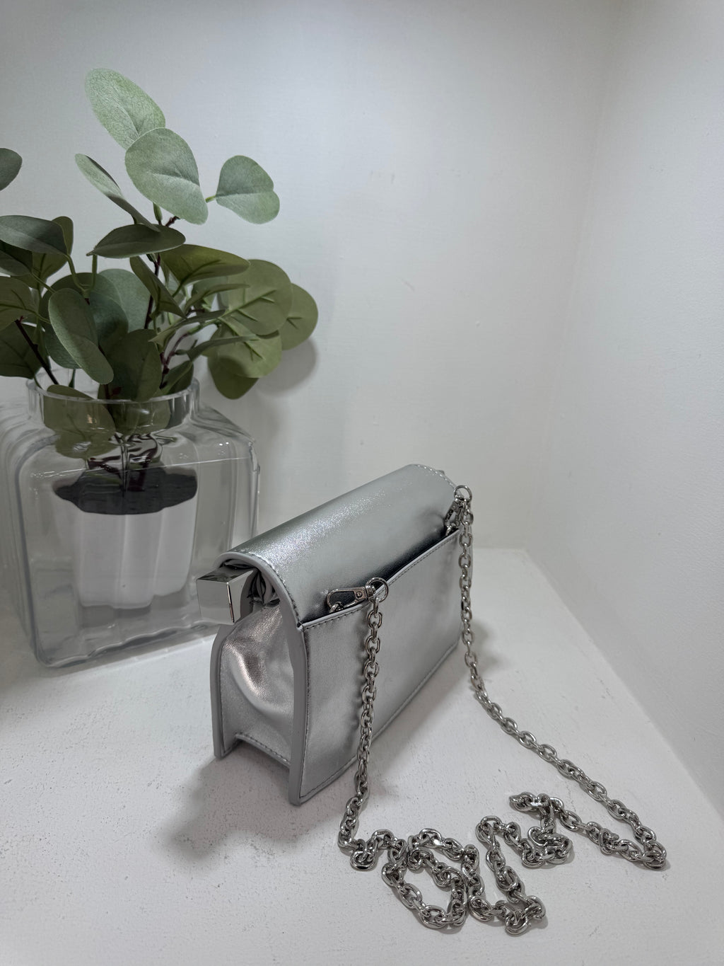 Clutch  effetto metallizzato