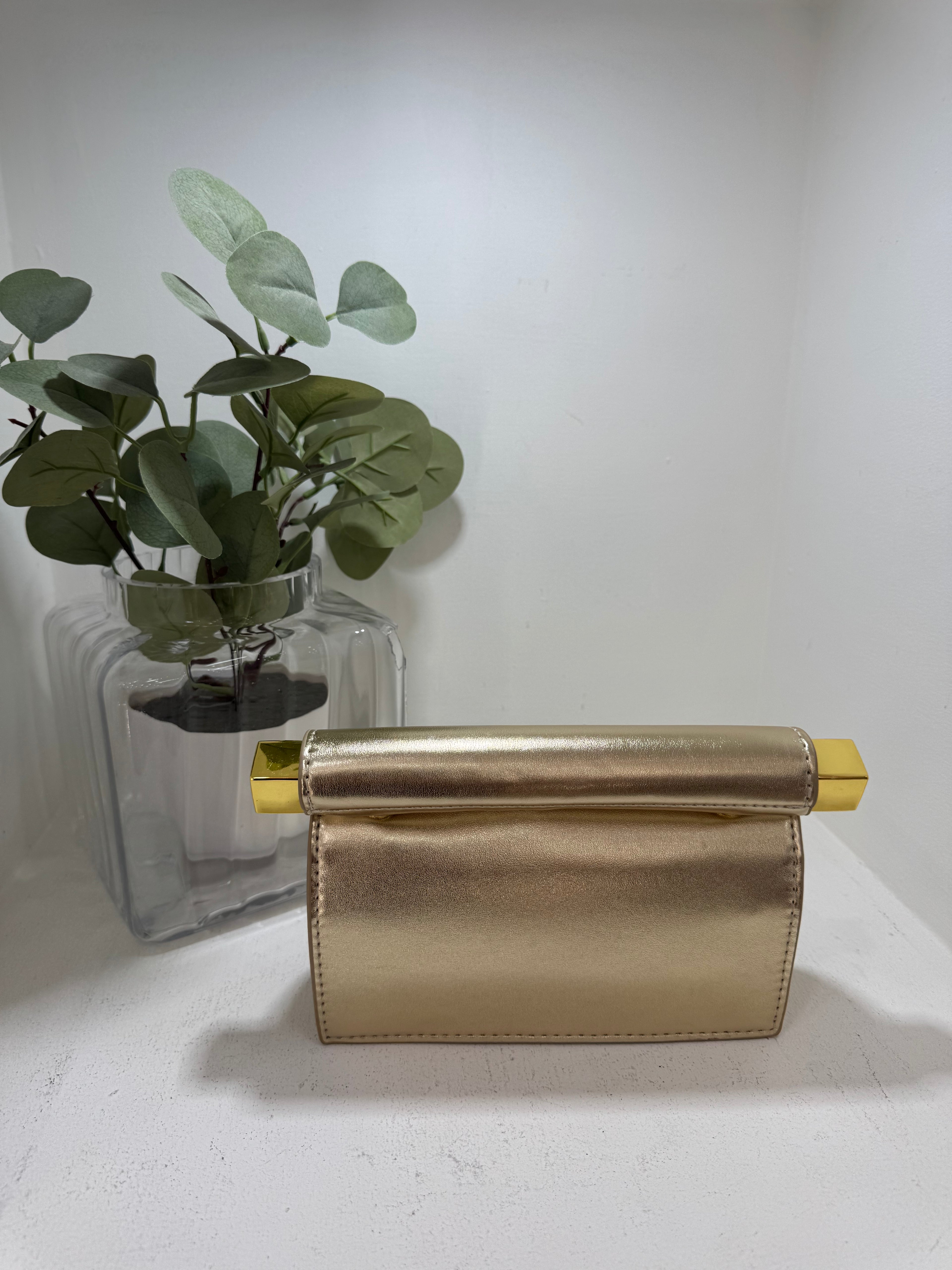 Clutch  effetto metallizzato