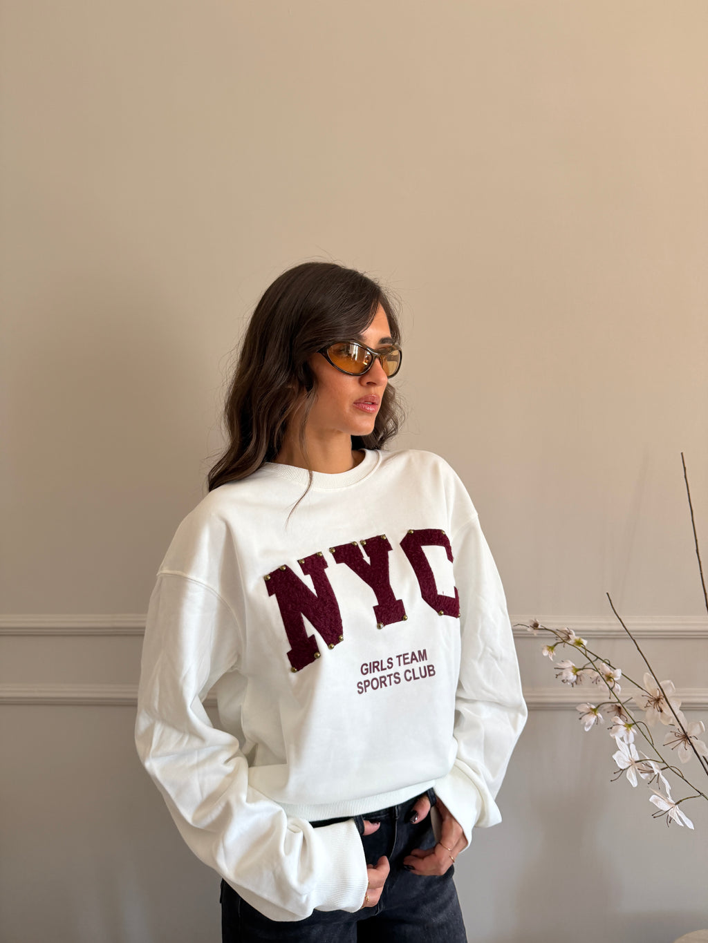 Felpa girocollo NYC con applicazioni