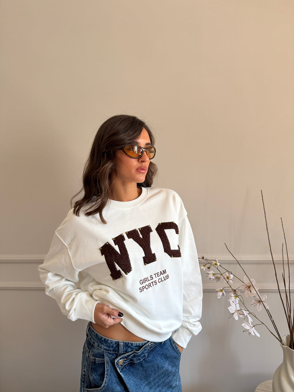 Felpa girocollo NYC con applicazioni
