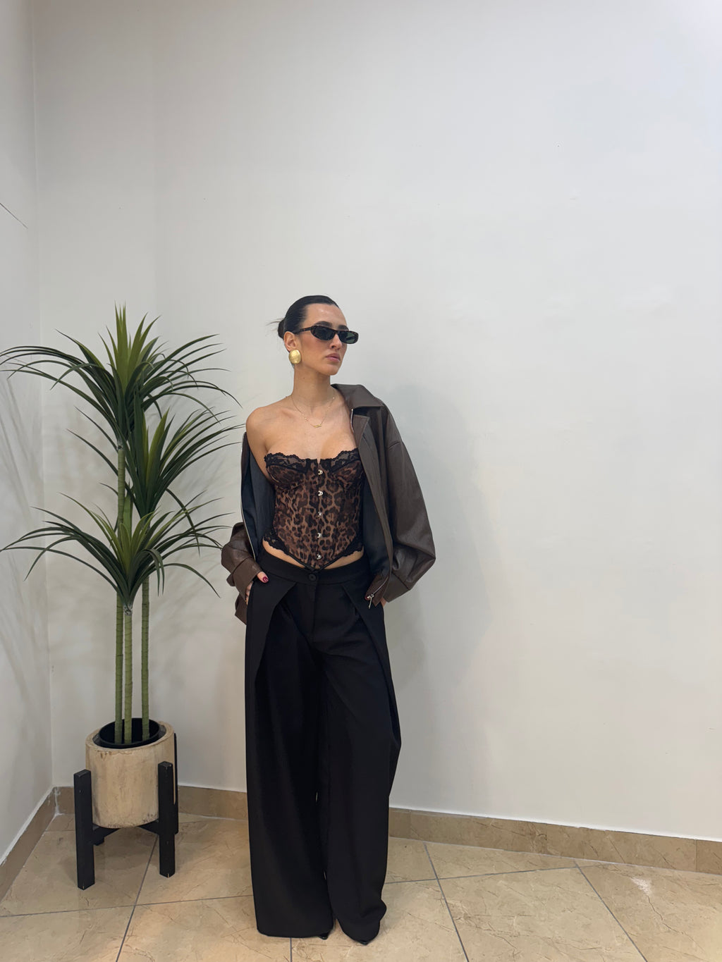 Corsetto animalier con lacci
