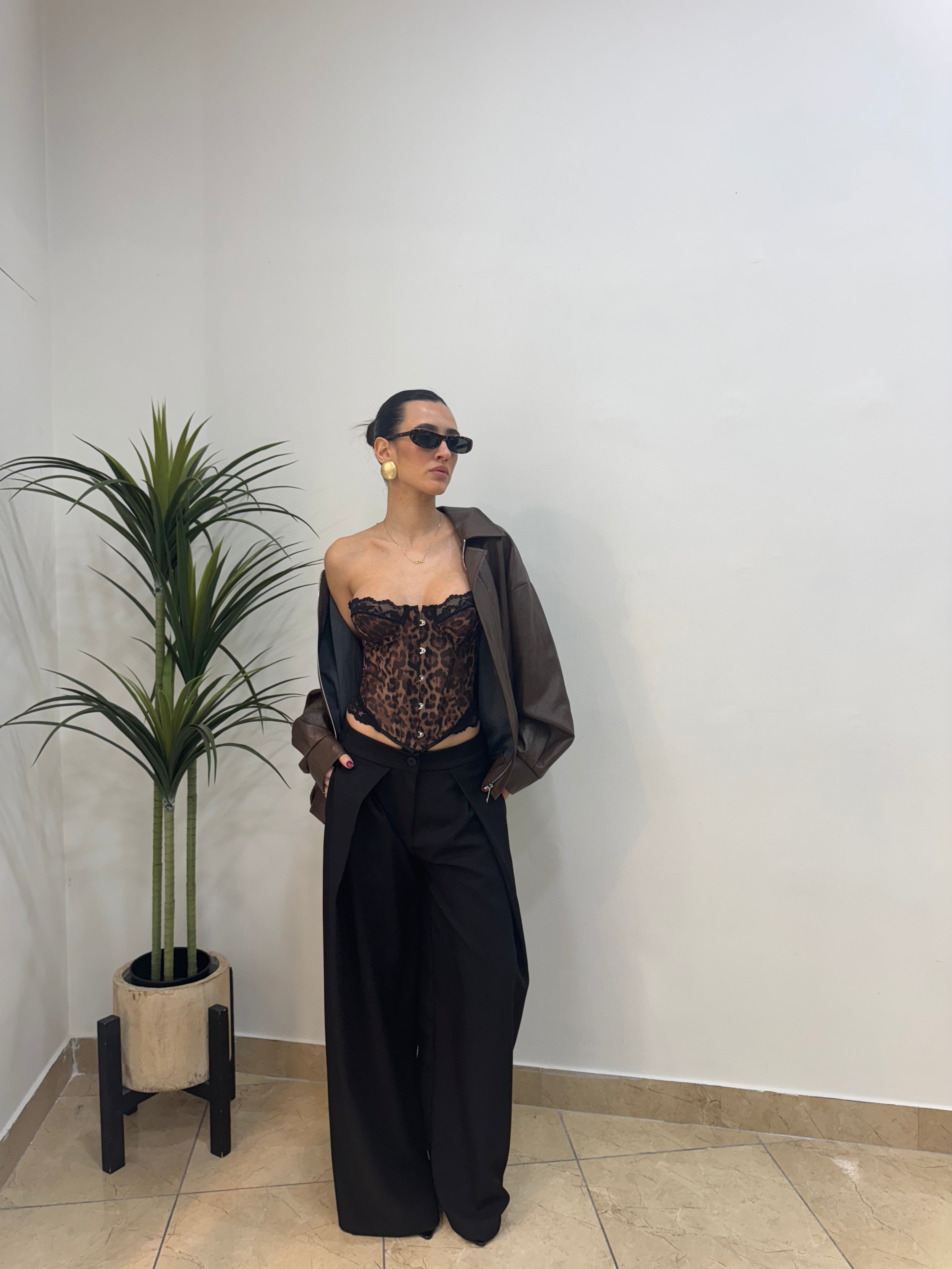 Corsetto animalier con lacci