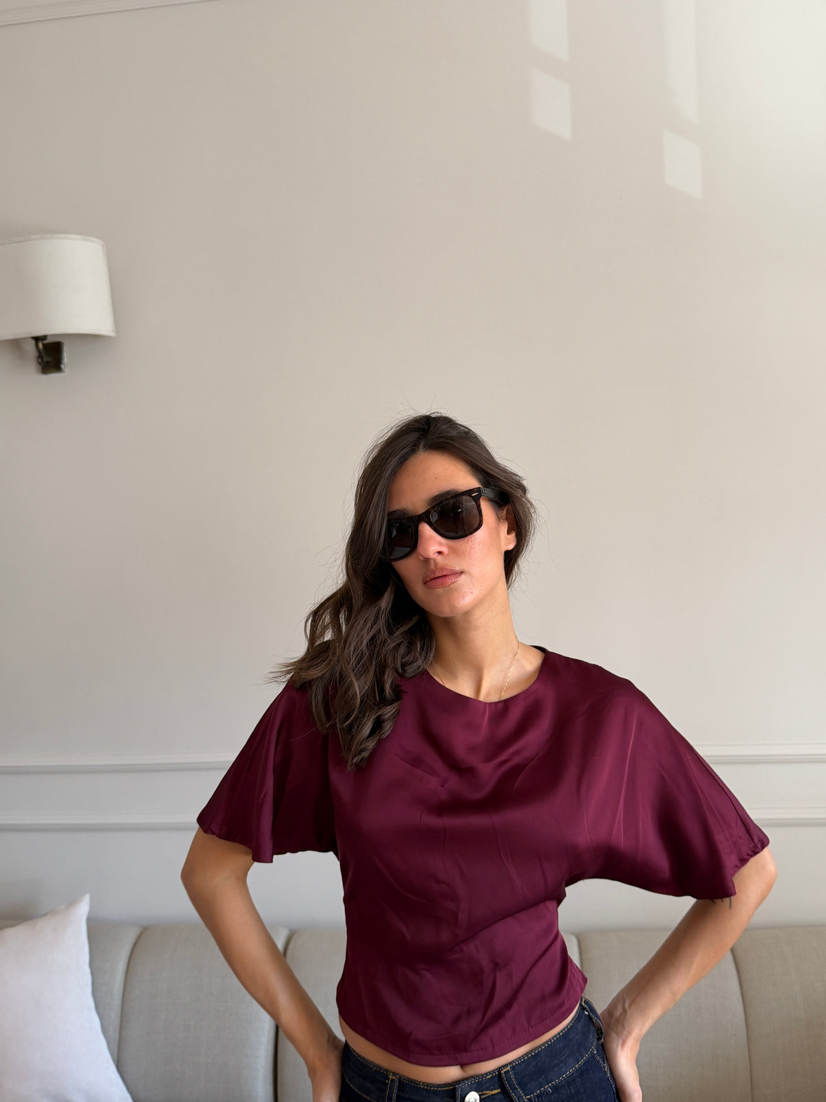Blusa Cropped con schiena scoperta e fiocco